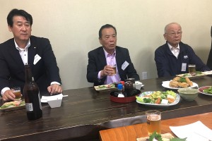 「小さい支部ながらも味のある活動を」と土屋常任幹事